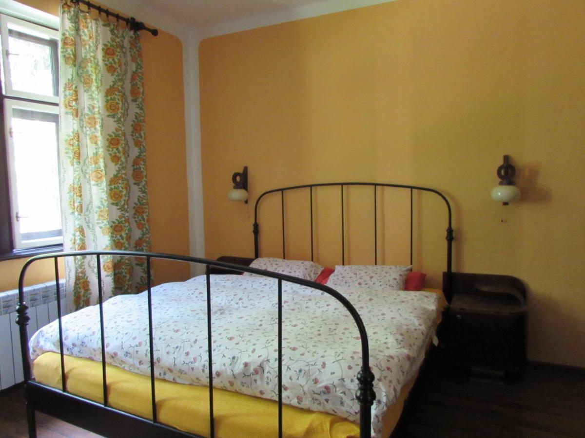 Villa Dům u rybníka Nydek Exterior foto